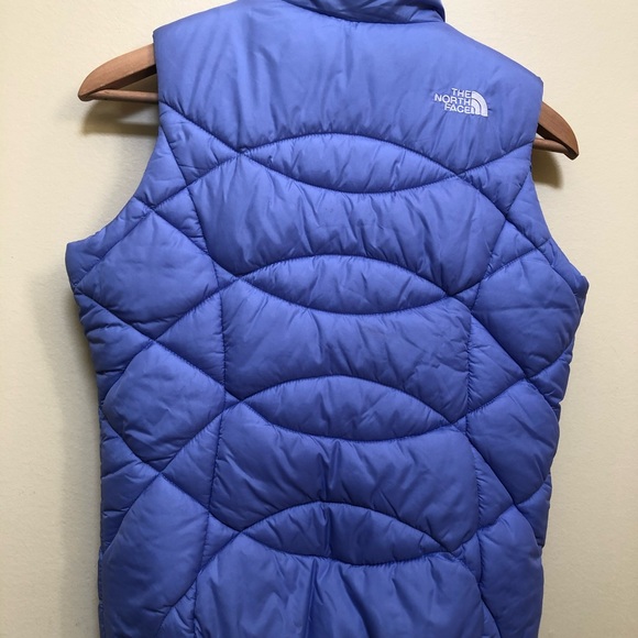 The North Face reversible down vest - Picture 3 of 8